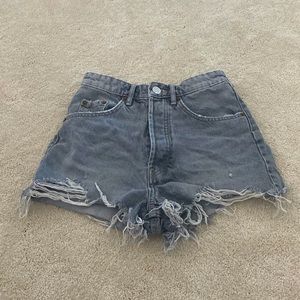 Zara jean shorts size 2